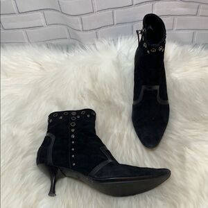 Tod's Black Suede Studded Kitten Heel Boot…